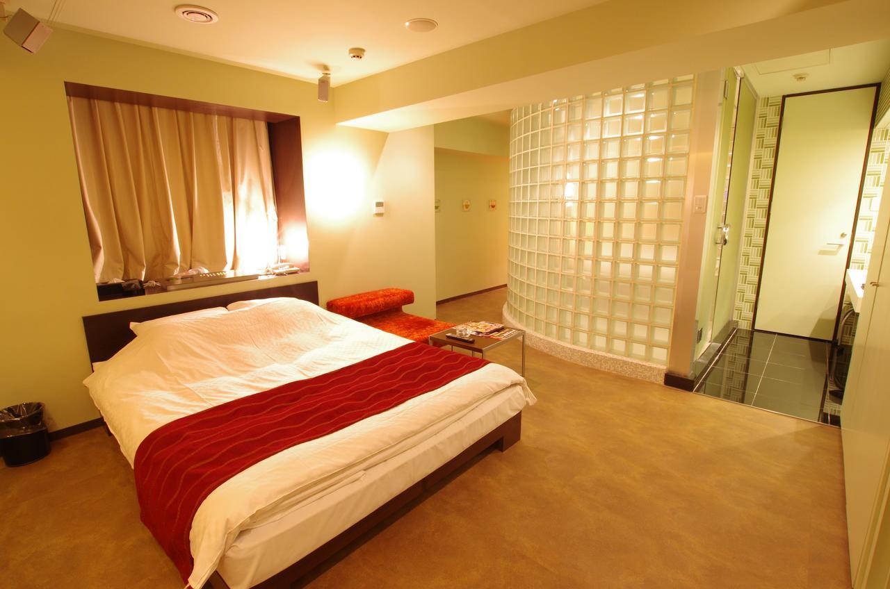 Blue Hotel Octa (Adults Only) Sapporo Exterior photo