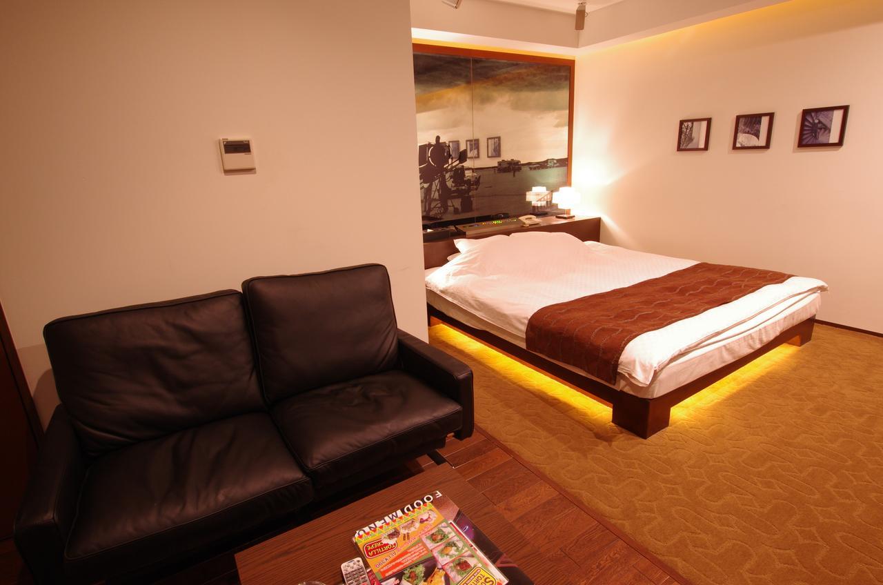 Blue Hotel Octa (Adults Only) Sapporo Exterior photo