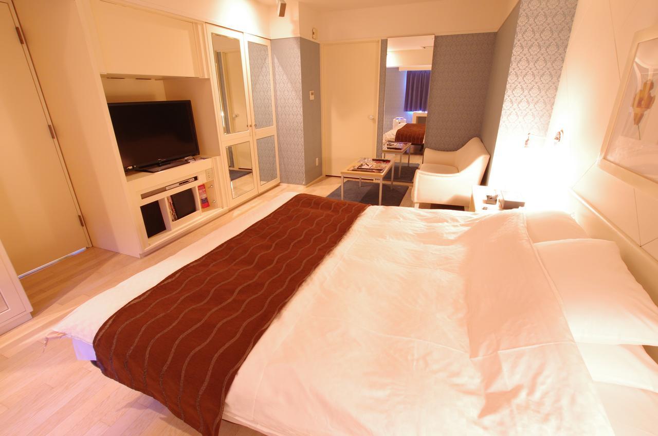 Blue Hotel Octa (Adults Only) Sapporo Exterior photo